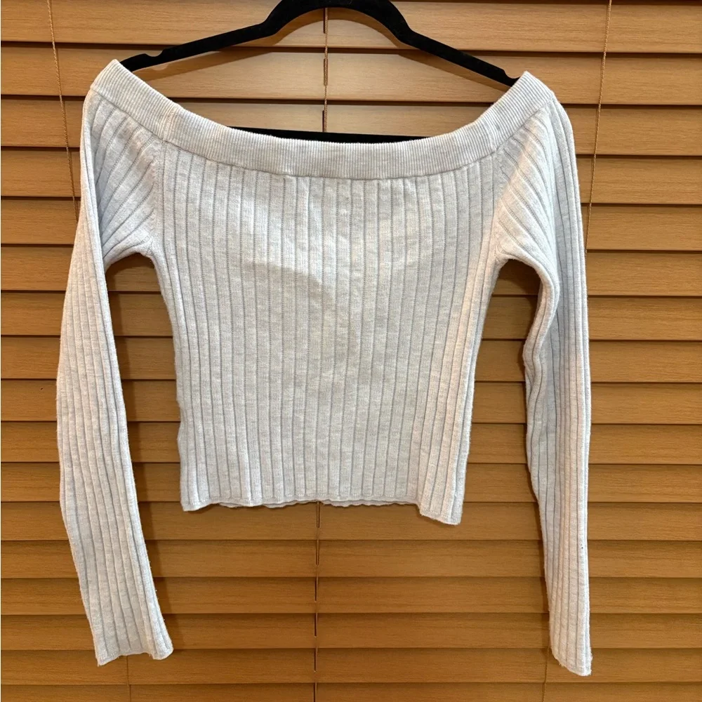 Aerie Off-Shoulder Ribbed Knit Sweater - Medium Grey - Picture 4 of 10